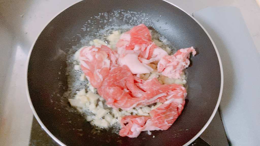 豚肉イン