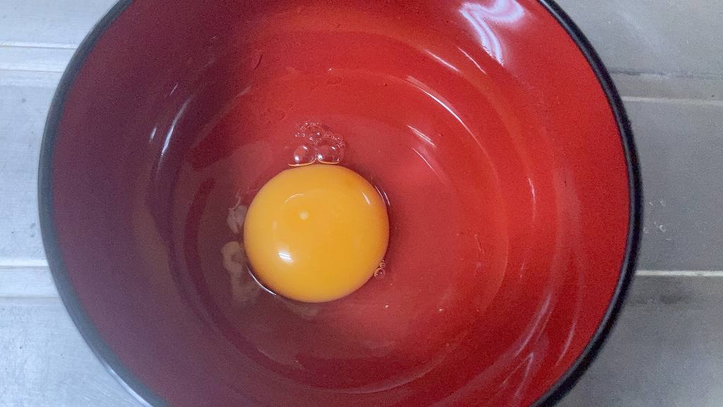 卵を溶く２