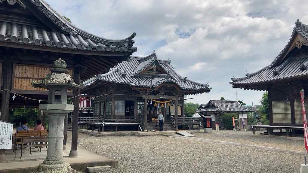 若宮八幡神社３