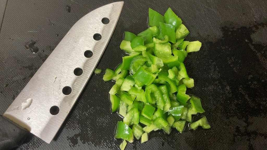 ピーマンカット