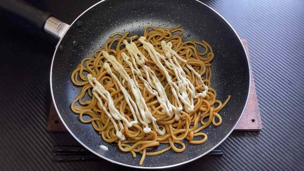 焼きそば実食１