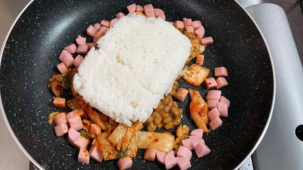 ご飯イン