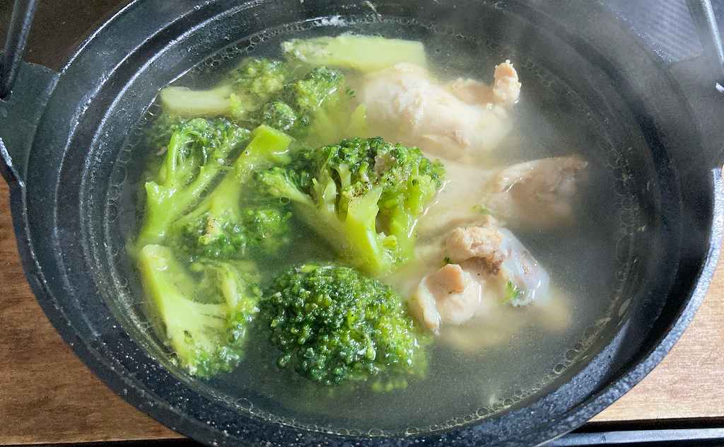 実食2,手羽元の塩がら塩スープ鍋アイキャッチ