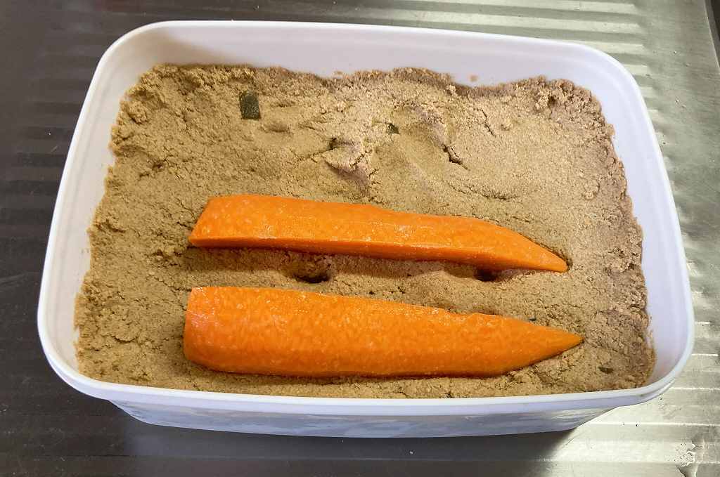 ぬか床に漬ける