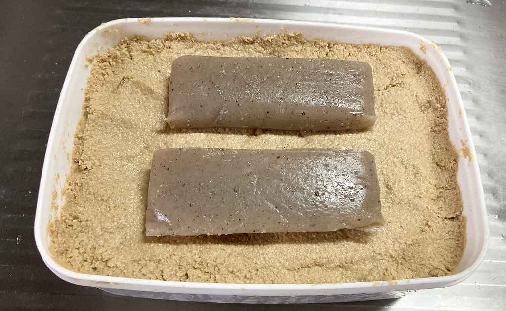 ぬか床に漬ける1