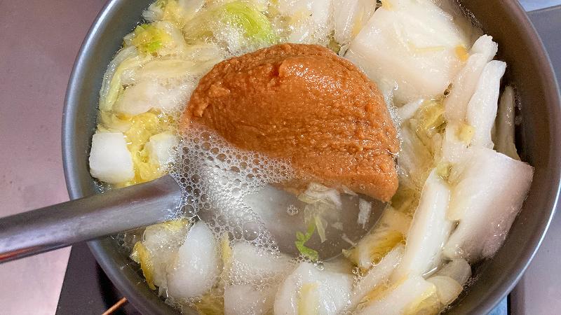 味噌を溶く