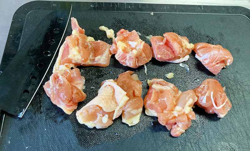 鶏ももカット