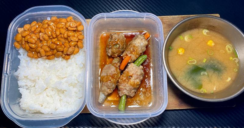 ８月朝食６