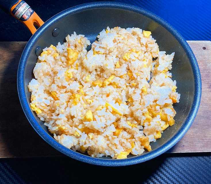 実食2、オムレツチャーハンアイきゃち