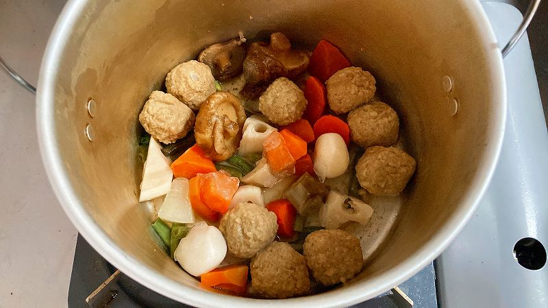 カレーを作る１