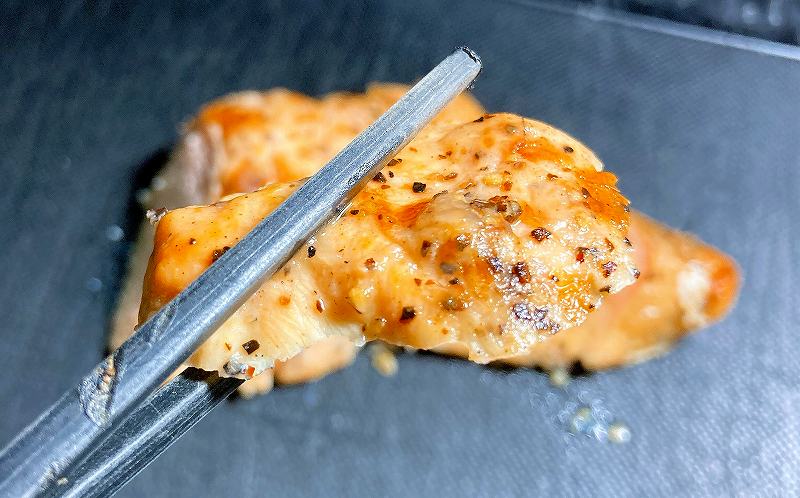 ローストサラダチキン実食２