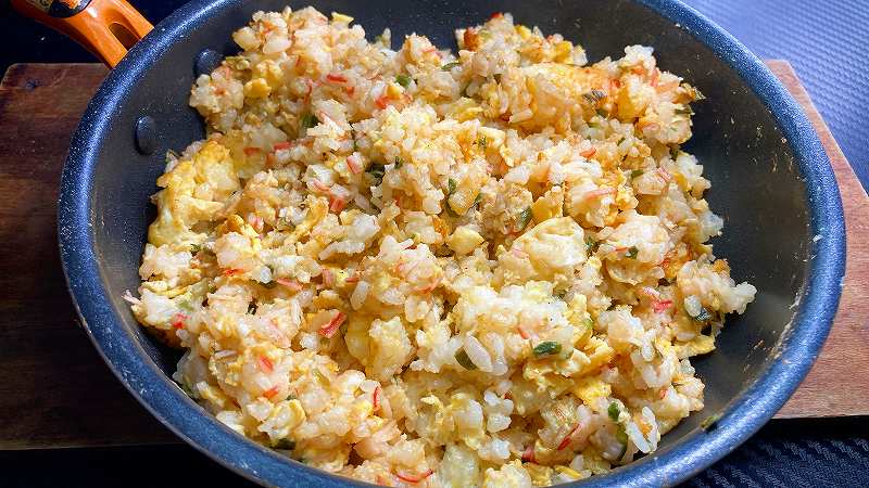 実食２、カニカマと青ねぎチャーハンアイキャッチ