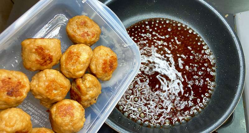 肉だんごを戻す