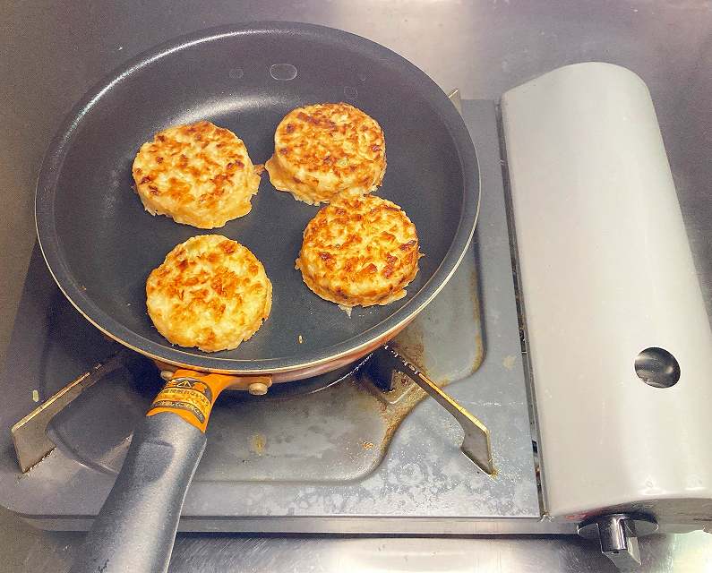 フライパンで炒める