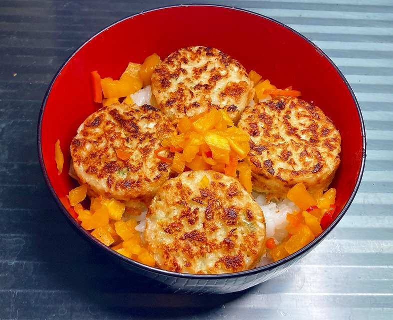 ミニお好み焼き&たくあんオン