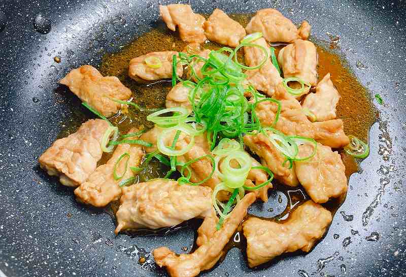 実食２、せせりのごまポン酢炒めアイキャッチ