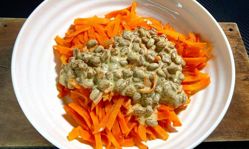 実食１、人参の納豆マヨわさびソースアイキャッチ
