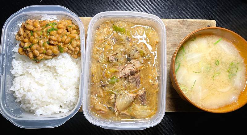４月朝食３