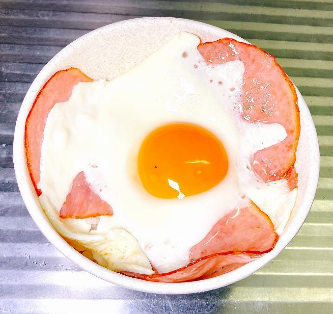 ご飯にオン
