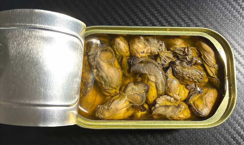 牡蠣の燻製オイル漬け3