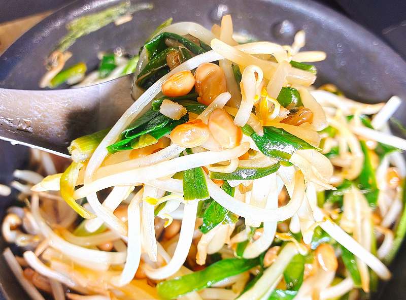 納豆ニラもやし炒め実食2