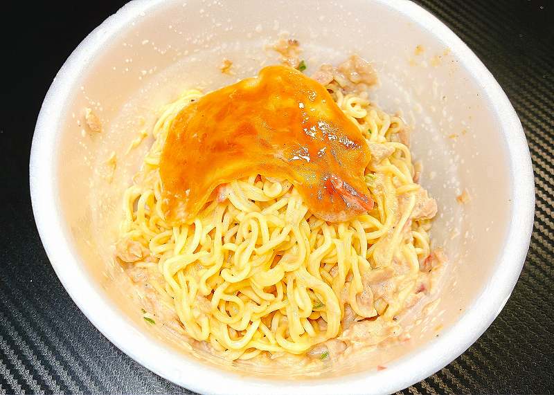 実食１、焼豚まぜそば×ツナマヨアイキャッチ