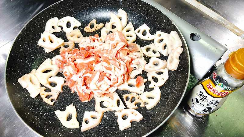 豚こま肉イン